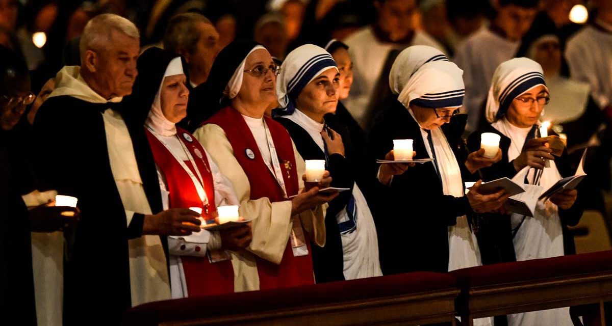 Svijećnica, Dan posvećenog života