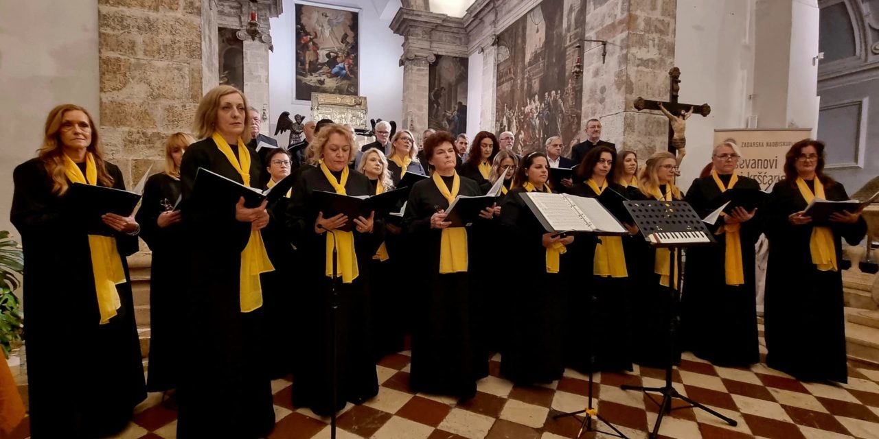 ZADAR: Adventski koncert zbora ‘Condura Croatica’ u crkvi sv. Šime