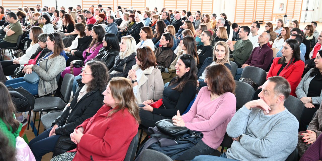 ZADAR: Susret trajne formacije djelatnika katoličkih škola u Hrvatskoj održan u Zadru