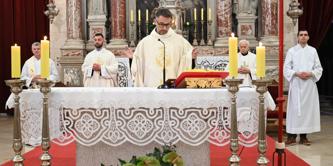 ZADAR: Misno slavlje na blagdan bl. Jakova Zadranina u crkvi sv. Frane predvodio provincijal Šanko