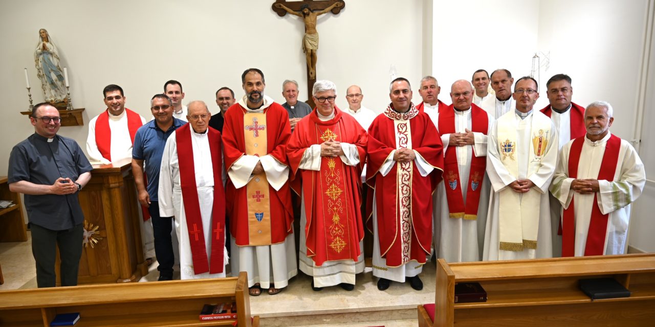 ZADAR: Te Deum na duhovnim vježbama za svećenike Zadarske nadbiskupije predvodio nadbiskup Zgrablić