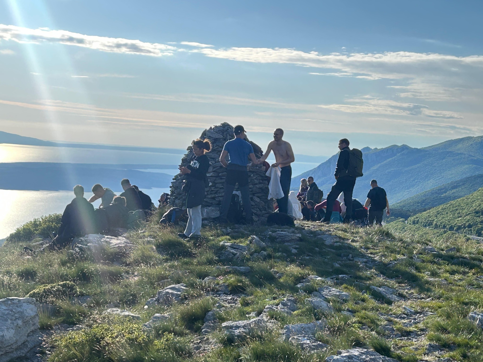 498579233_122226718538088038_8915072544330822138_n