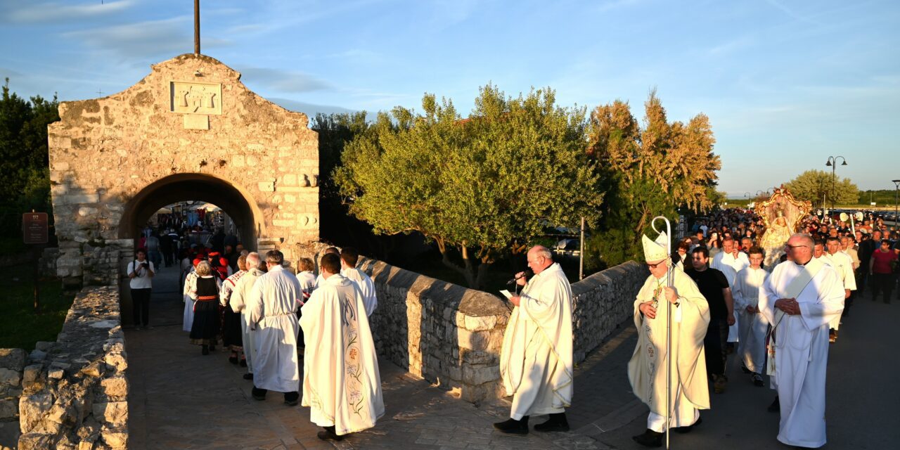Poziv nadbiskupa Milana Zgrablića na jubilejsku proslavu Gospe od Zečeva u Ninu