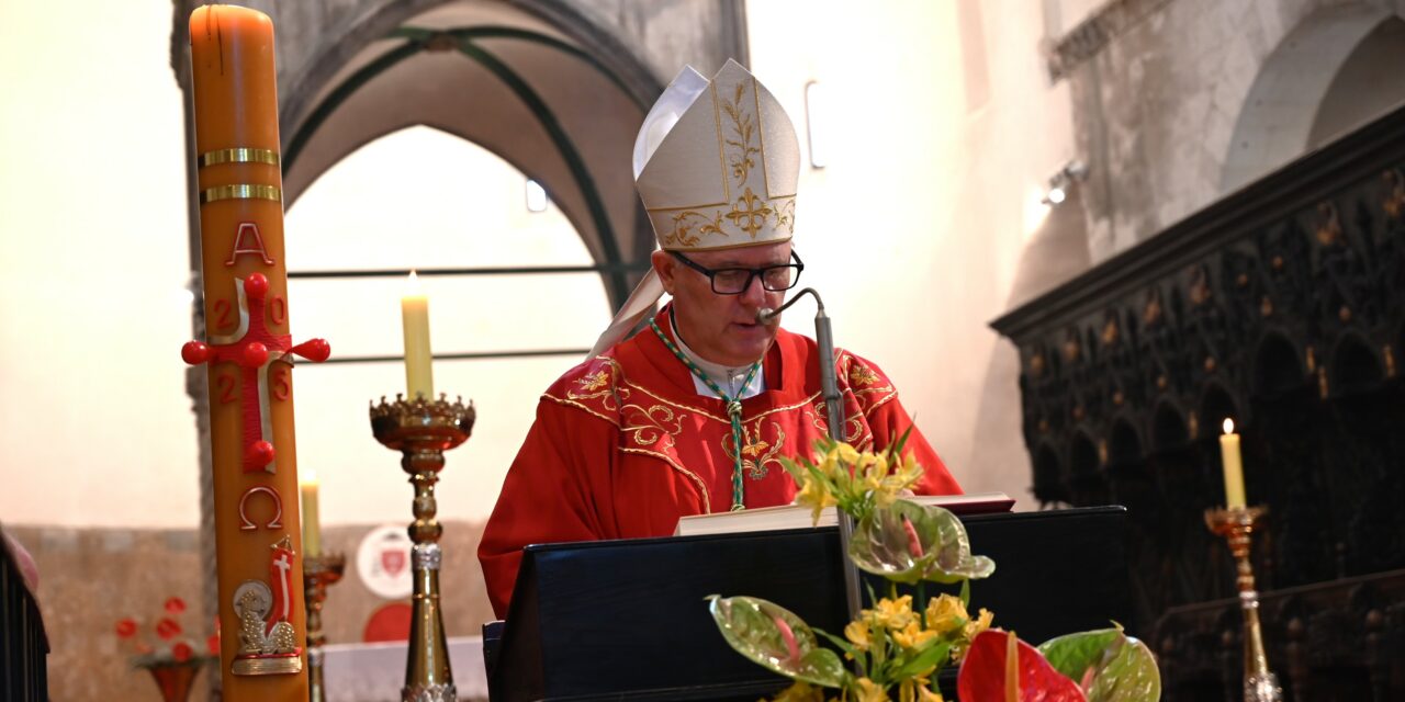 ZADAR: Svetkovina Duhova – Propovijed nadbiskupa Milana Zgrablića