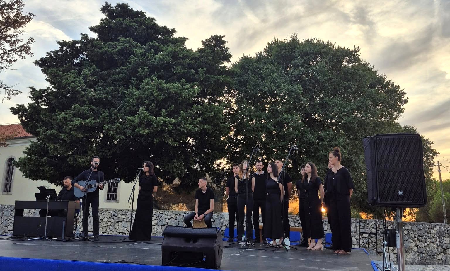 518245528_122130666098814911_252329066789780010_n