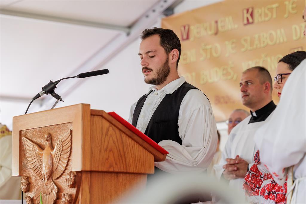 J. Batelja - Zlatna Misa-81