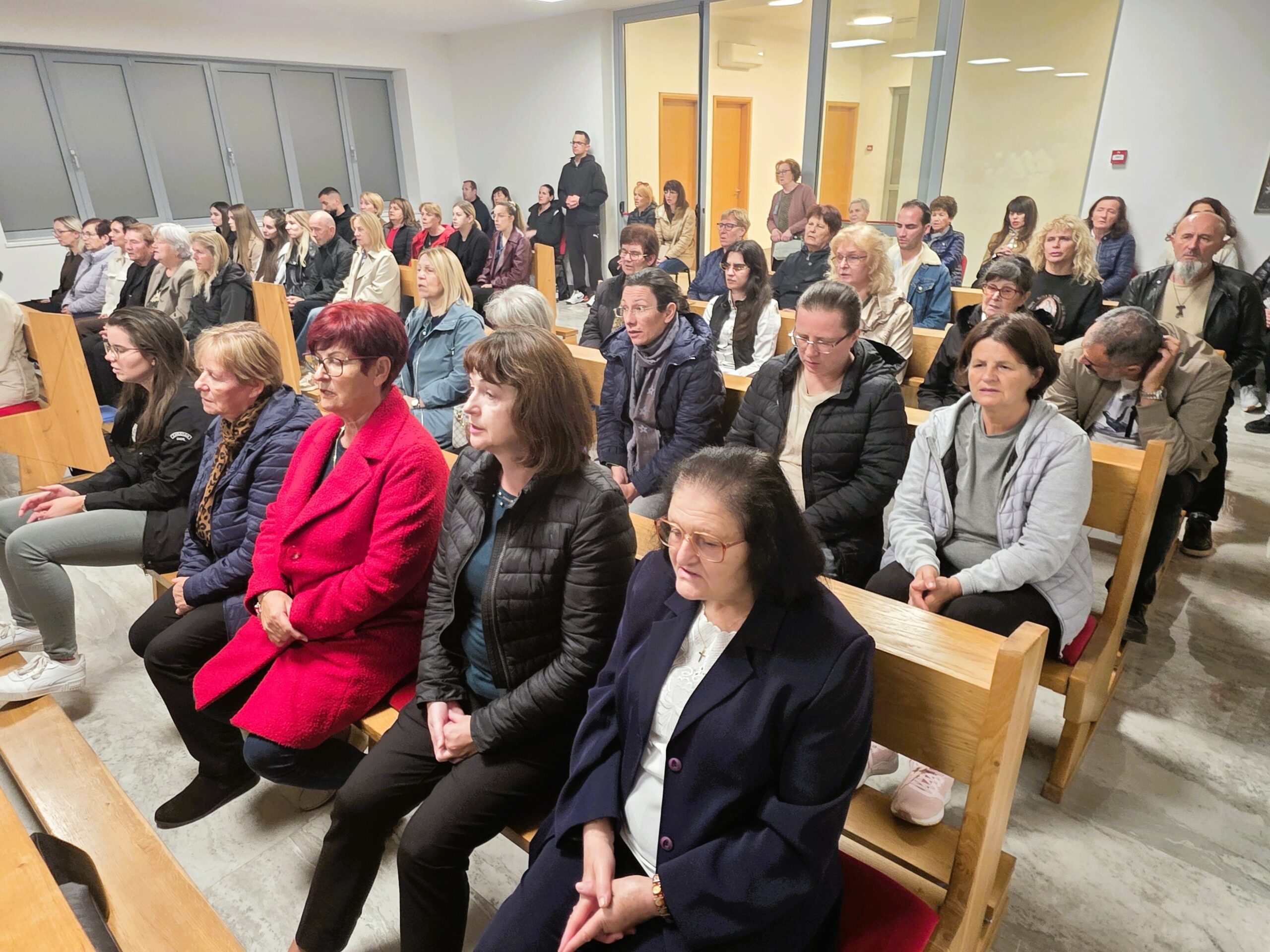 20251027_190954 20251027_190954