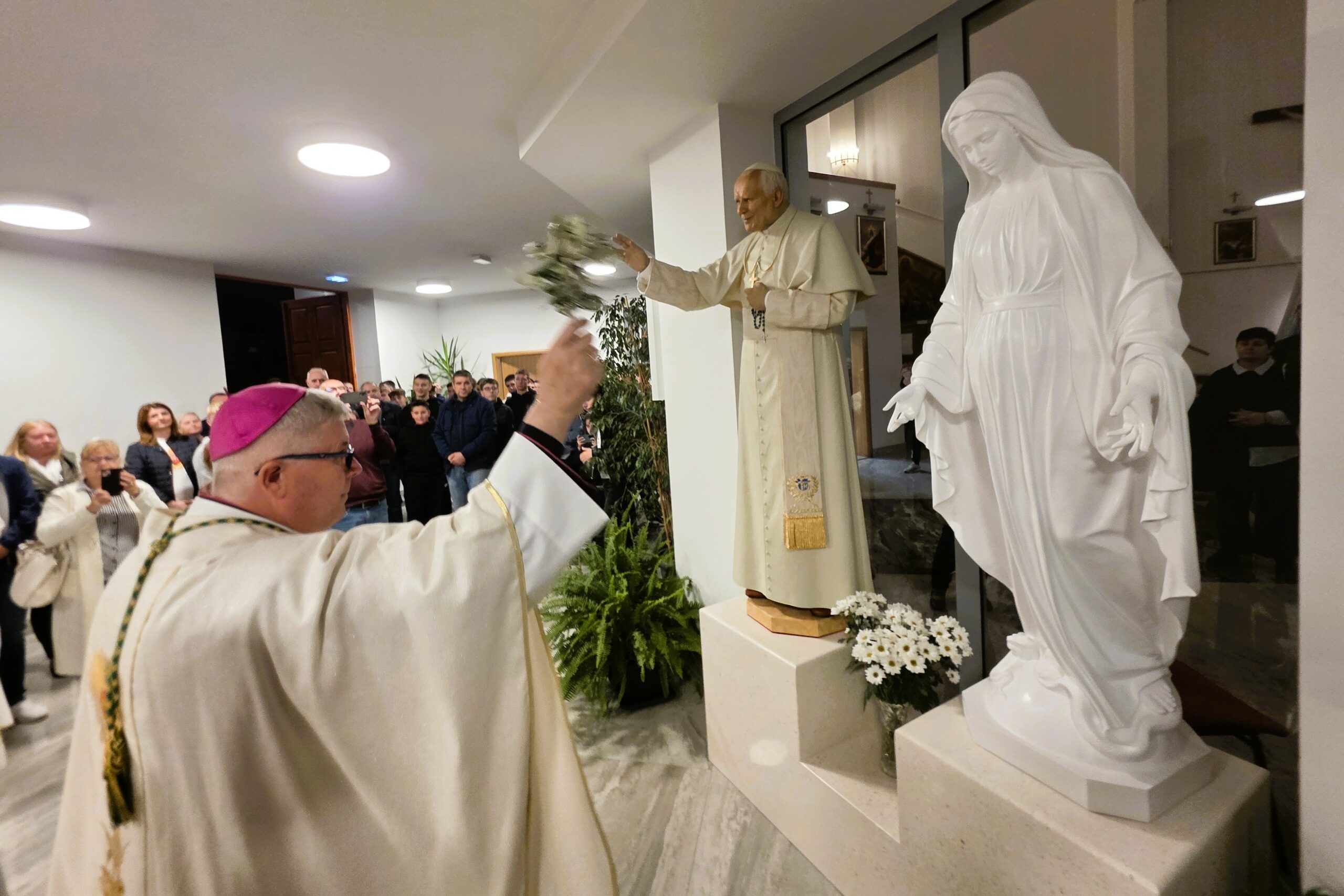 20251027_200637 20251027_200637