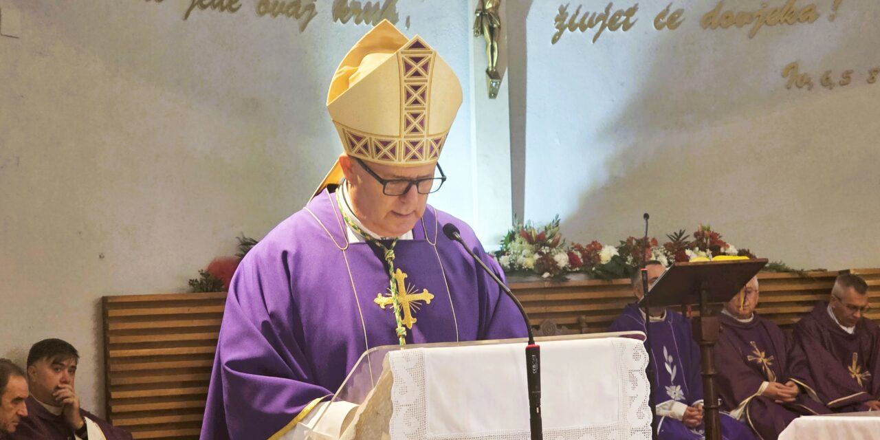 ŠKABRNJA: 34. obljetnica stradanja Škabrnje u Domovinskom ratu – Propovijed zadarskog nadbiskupa Milana Zgrablića