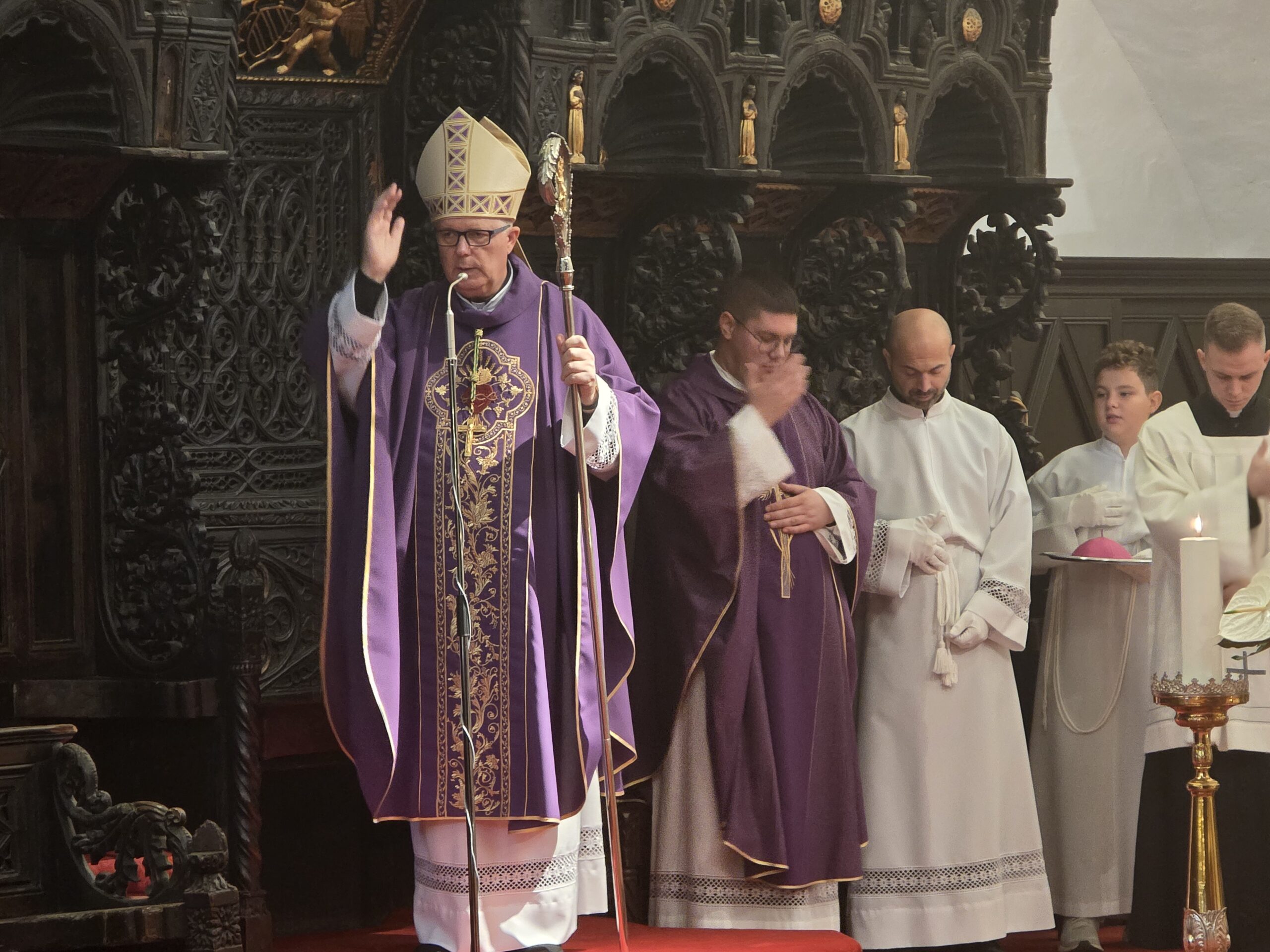 20251102_115737 20251102_115737