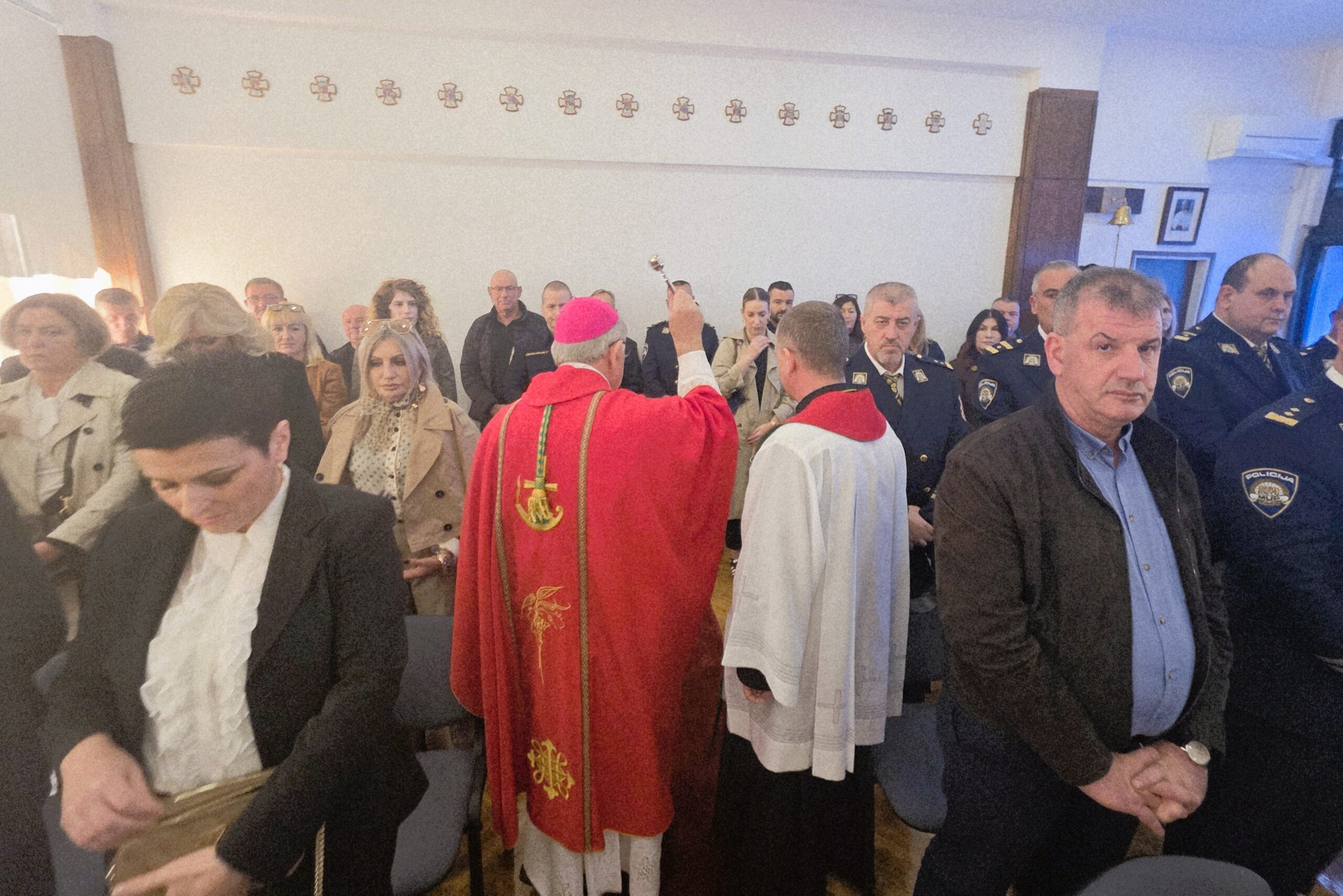 2025113945 1 2025113945 1