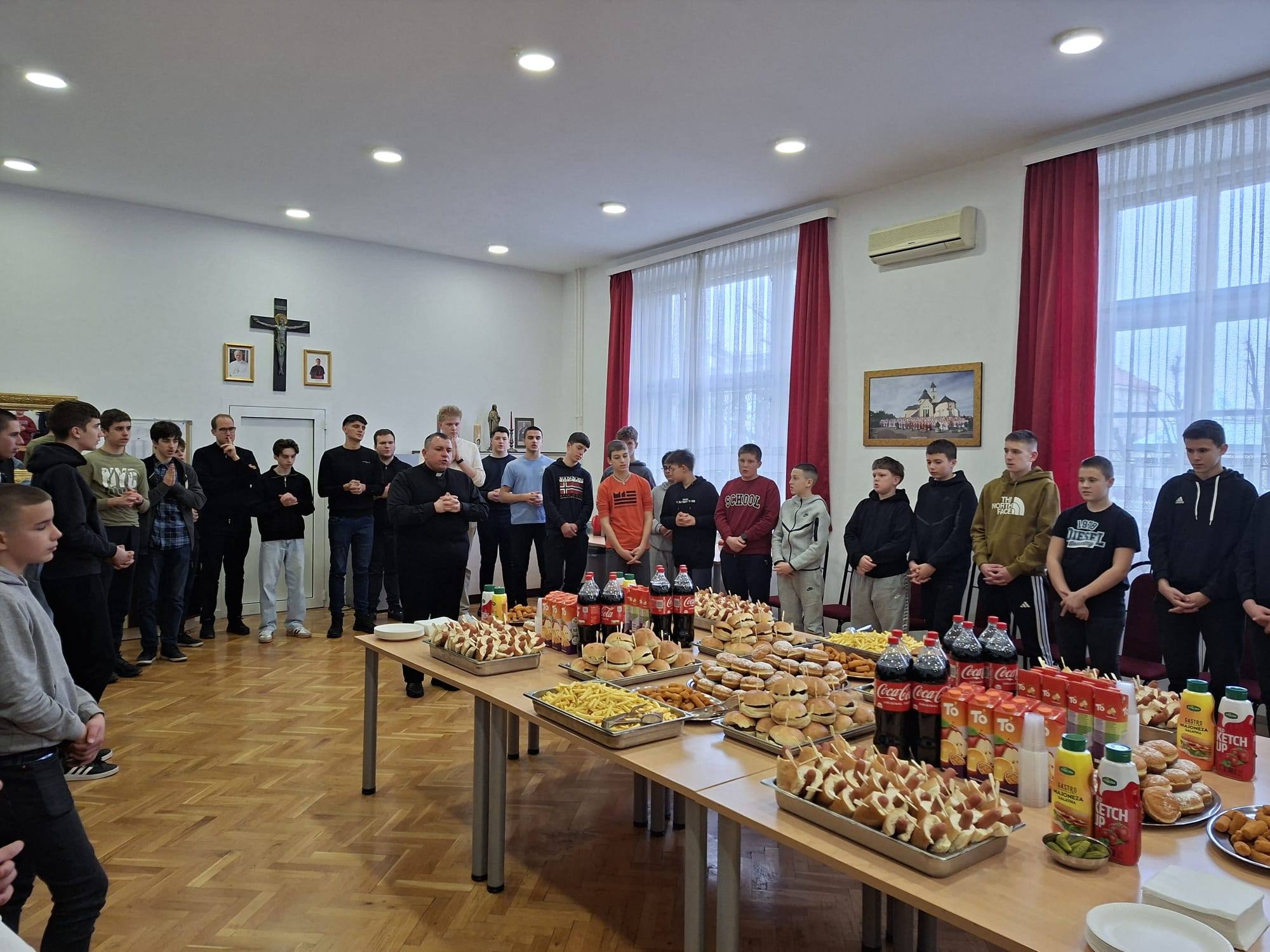 641393743_122266196090088038_2180849463105320791_n 641393743_122266196090088038_2180849463105320791_n