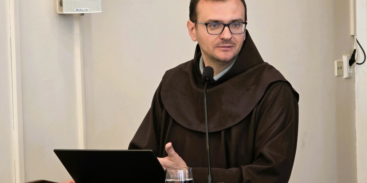 ZADAR: Fra Josip Serđo Ćavar na svećeničkoj rekolekciji izlagao o duhovnom očinstvu svećenika