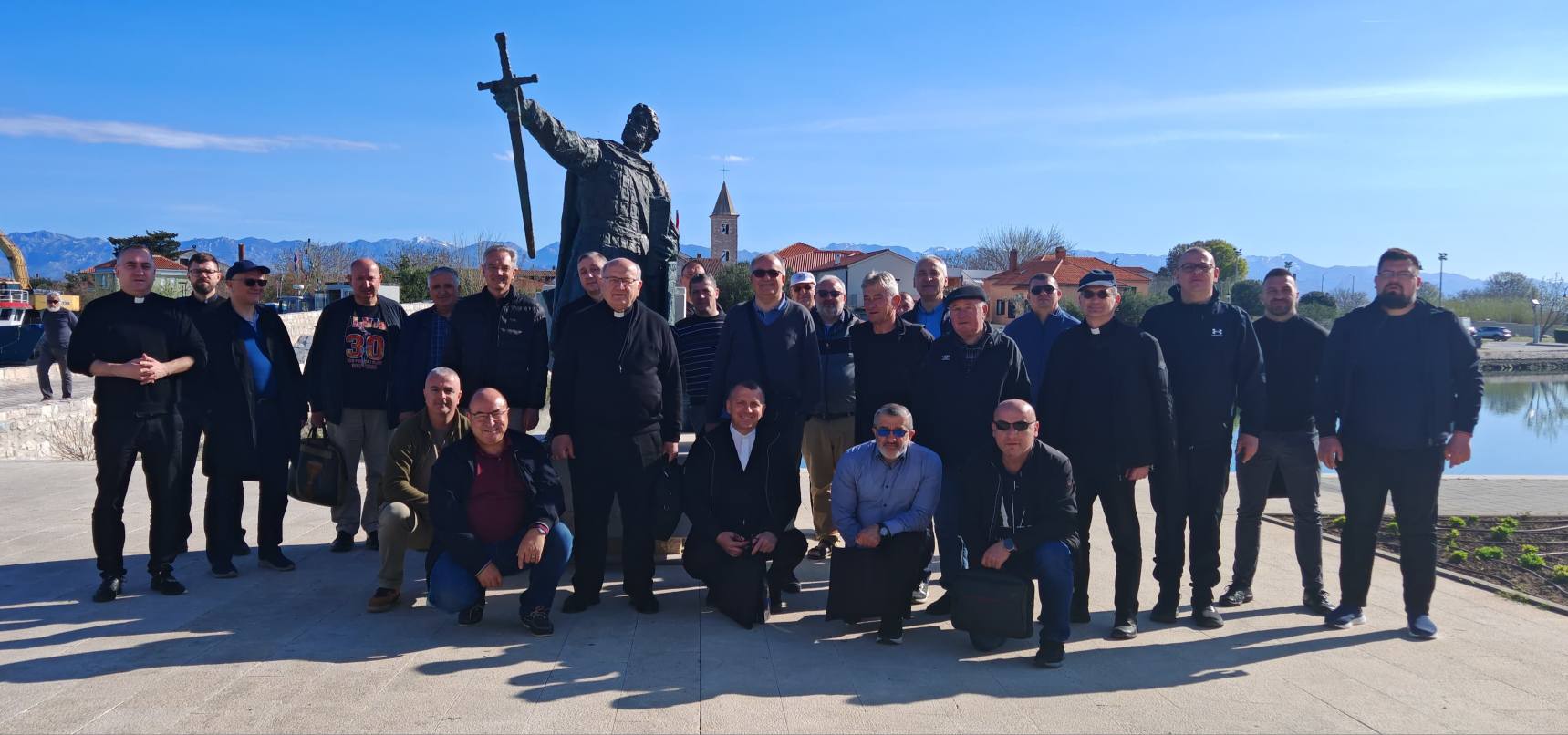 670021059_122271880202088038_6036722688003198074_n 670021059_122271880202088038_6036722688003198074_n