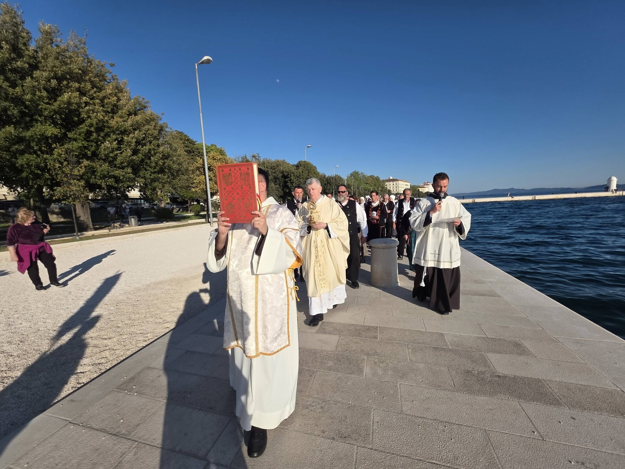 680040958_122274044864088038_1030739587691407629_n